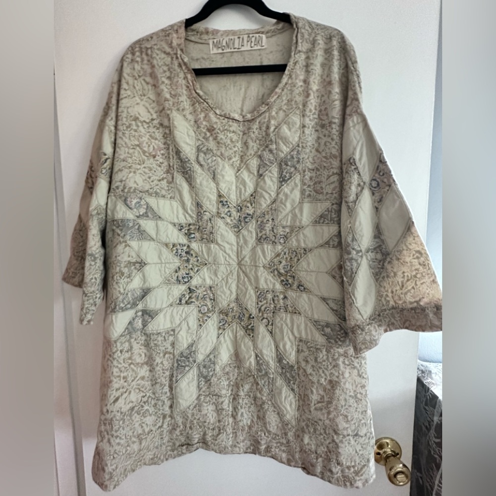 Magnolia Pearl Quilted Tunic Top - New